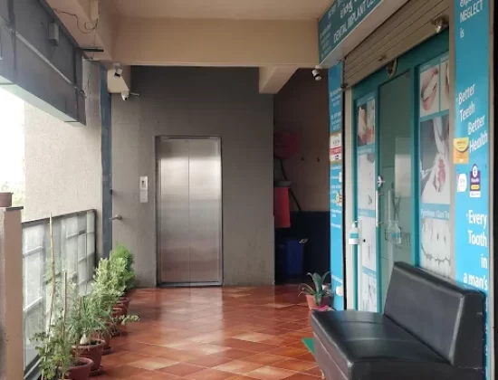 DANTBATRISA – The Family Dentist Chandkheda