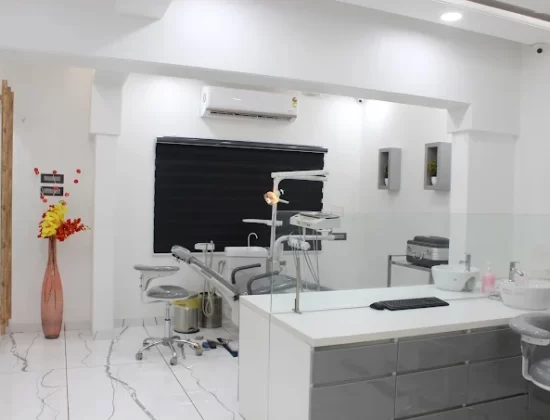 DR GIRHE DENTAL CLINIC