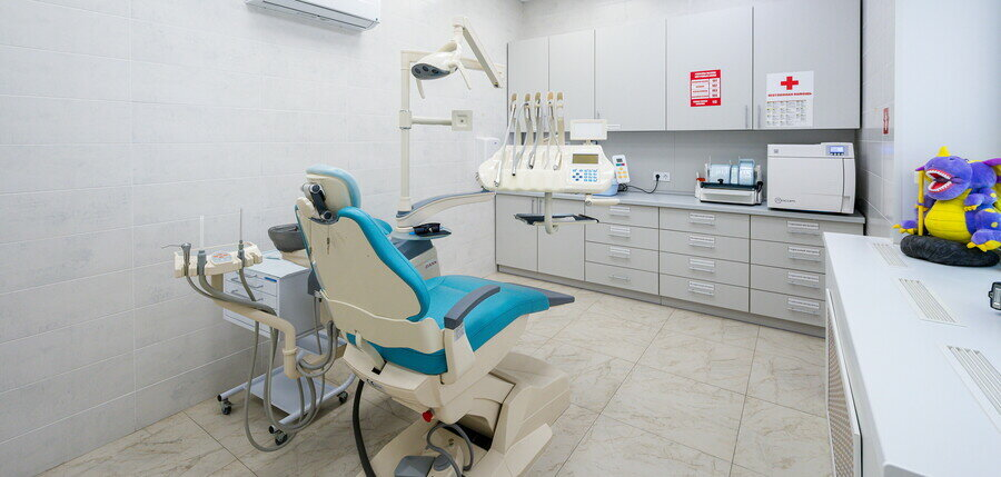 dentist in prashant vihar